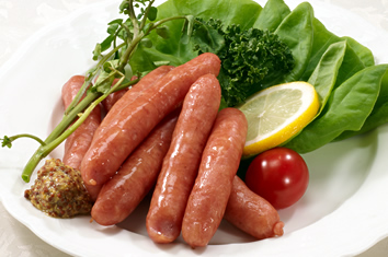 地元の豚肉を使用した、オリジナルウインナー