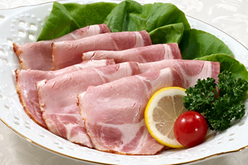 地元の豚肉を使用した、オリジナルウインナー